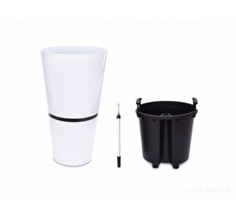 bílý lak vysokého lesku, na kolečkách