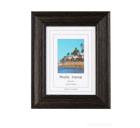 na foto 13 x 18 cm