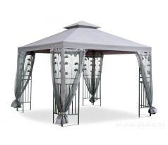 Velký zahradní altán, 3 x 3 m s větrolamem