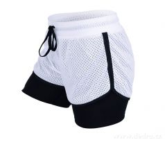 v bílo černé barvě